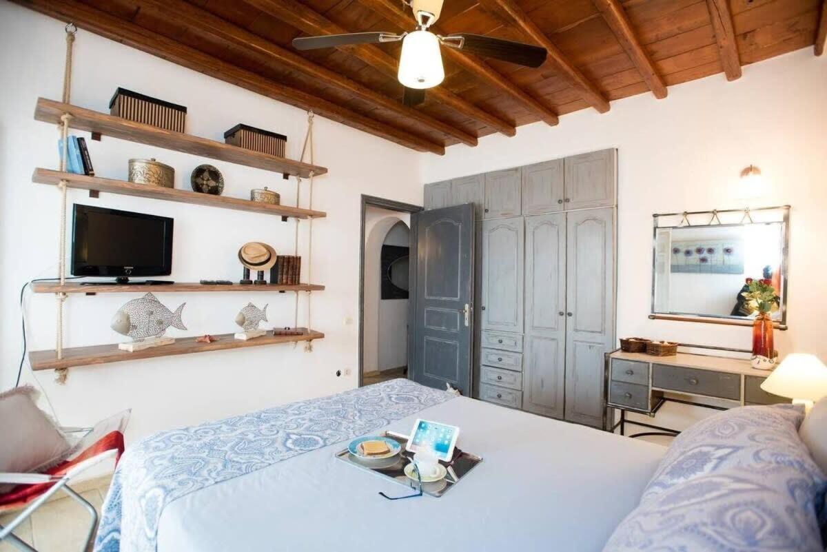 With Amazing Balcony View Of Mykonos Apartamento Agios Sostis (Mykonos)
